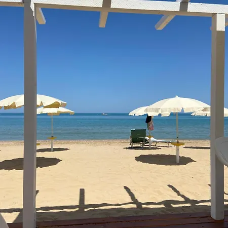 فيلة Il Gelso Bianco Scerni